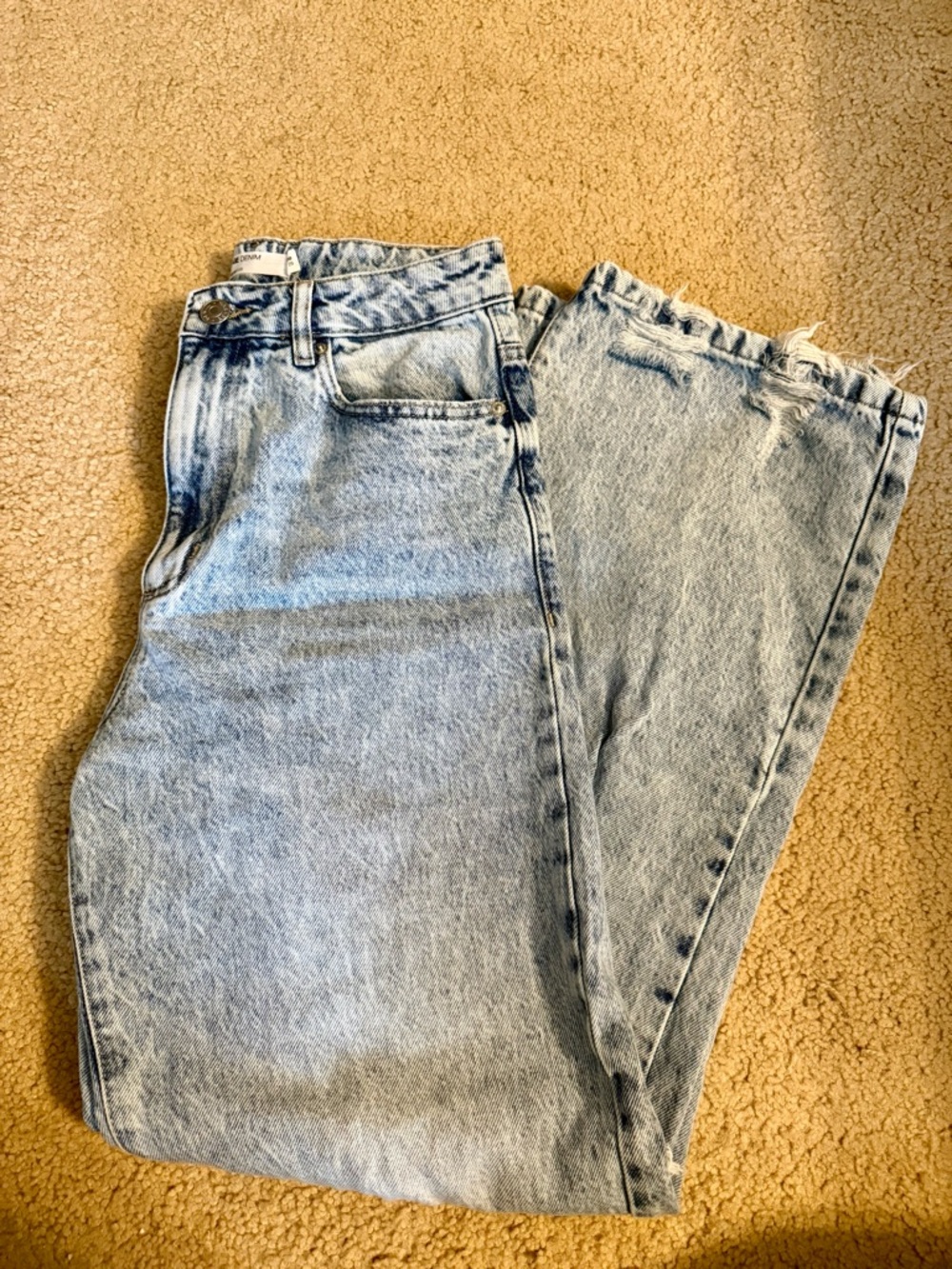 High-Rise Light Blue Washed Flare Jeans - Wide Leg